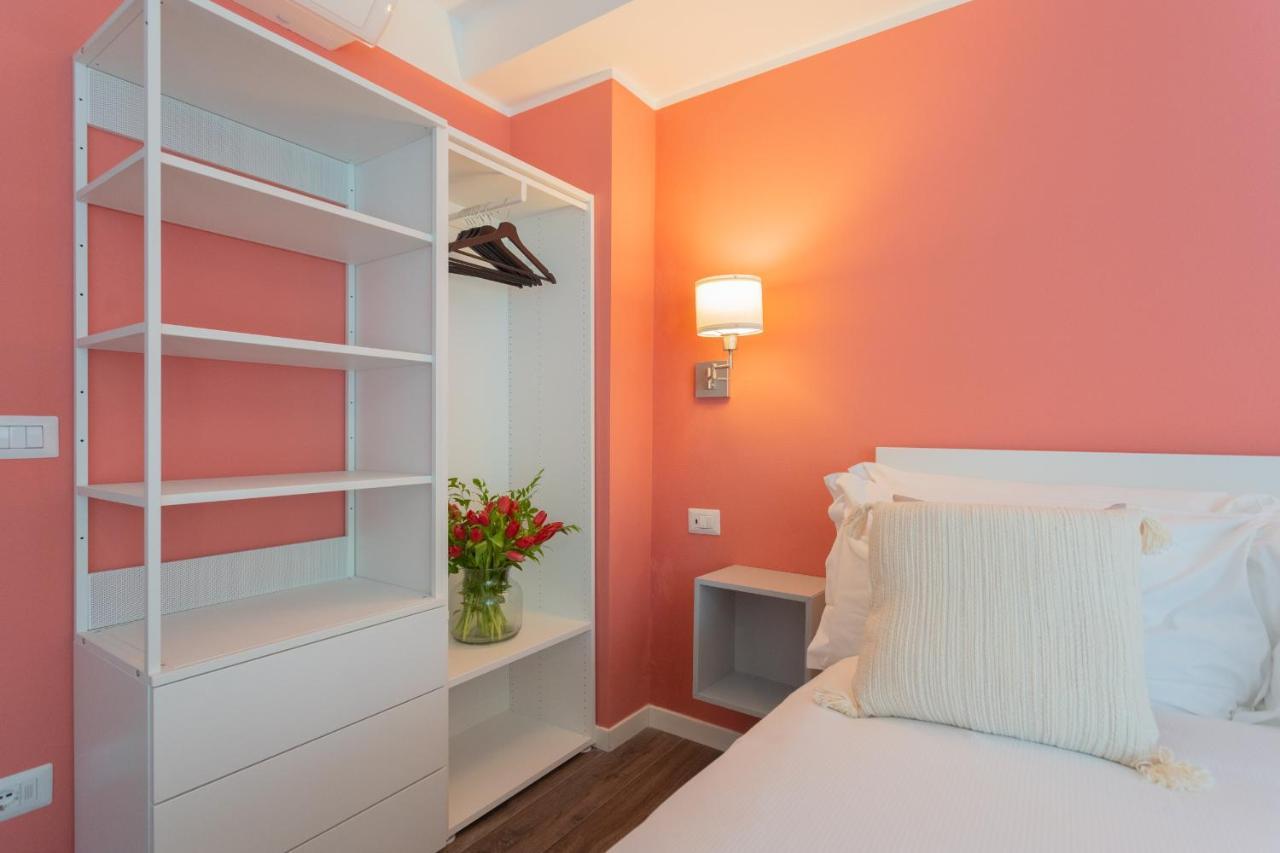 Enchanted Como Lake - Tremezzo Apartments By Rent All Como Exteriör bild