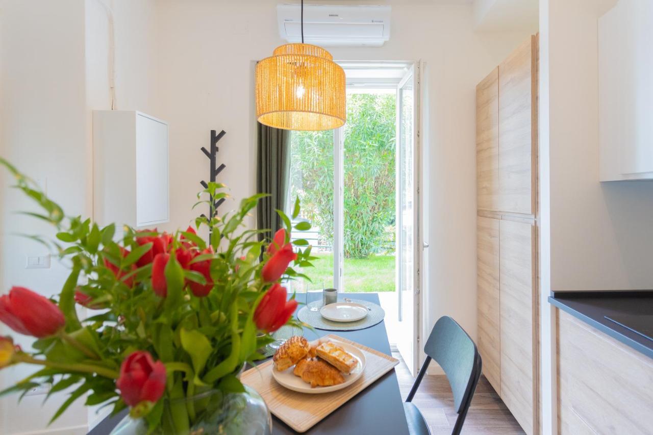 Enchanted Como Lake - Tremezzo Apartments By Rent All Como Exteriör bild