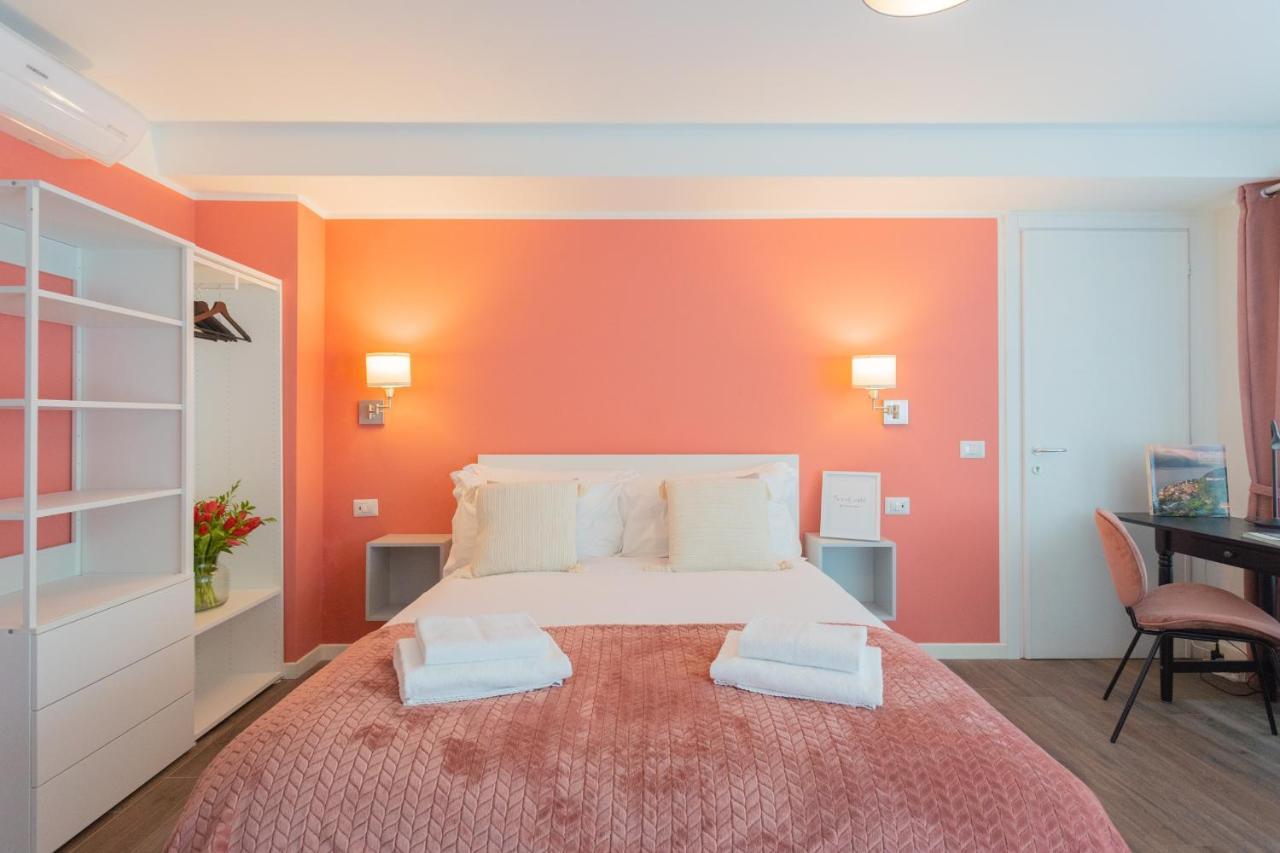 Enchanted Como Lake - Tremezzo Apartments By Rent All Como Exteriör bild
