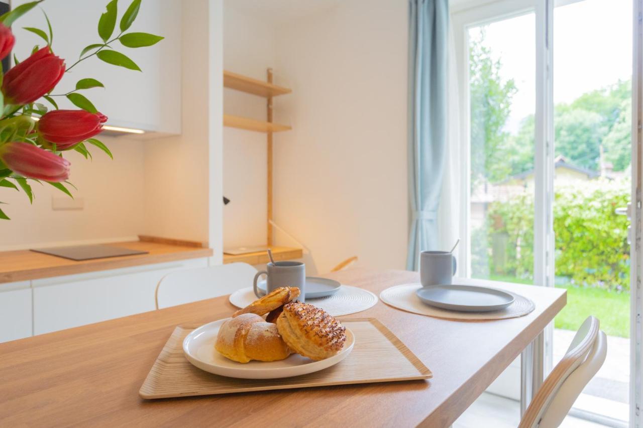 Enchanted Como Lake - Tremezzo Apartments By Rent All Como Exteriör bild