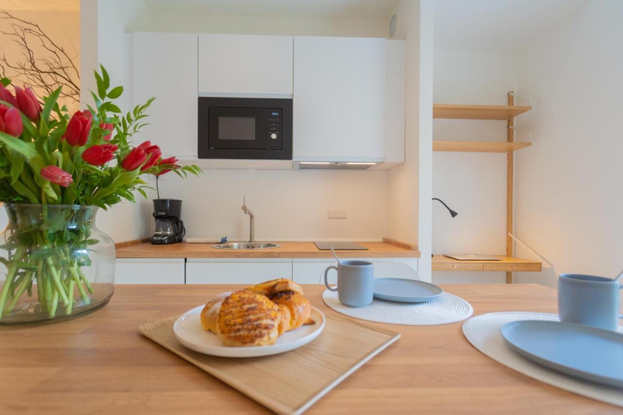 Enchanted Como Lake - Tremezzo Apartments By Rent All Como Exteriör bild